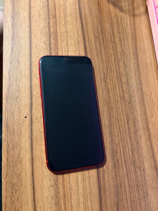 iphone 11 64гб красный