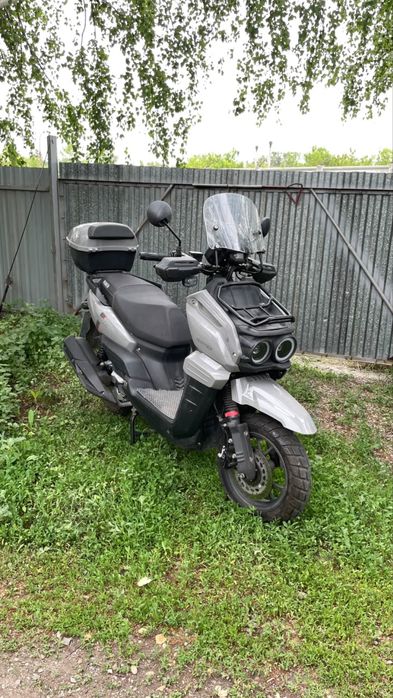 Продам скутер RABER LM49CC