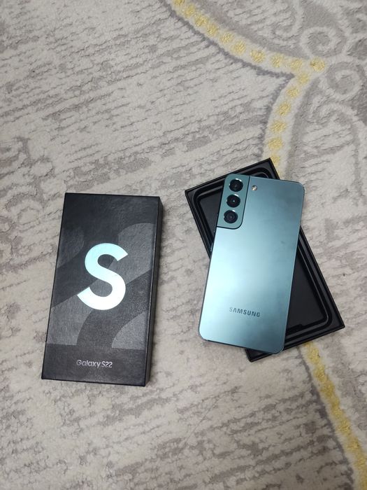 Samsung S22 5G 256/8gb срочно!