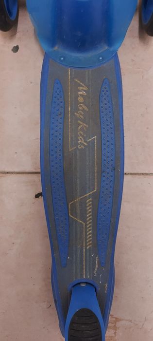 Продам самокат "Moby cits".