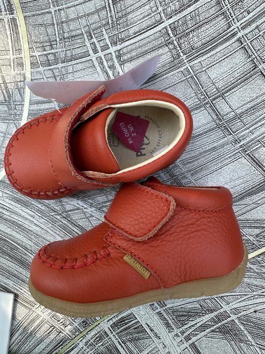 Бебешки обувки от естествена кожа