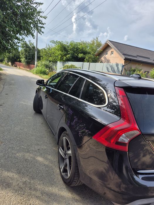 Volvo v60 2015 plug in hybrid 2.4D 283CP