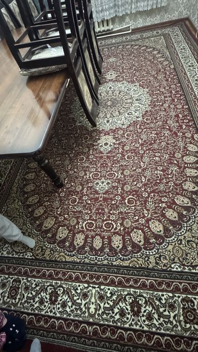 Продается ковёр 15 кв