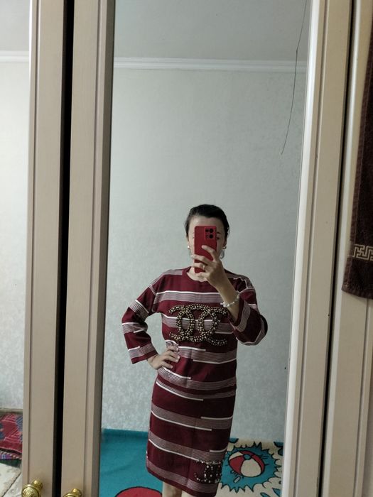 Продам модное платье