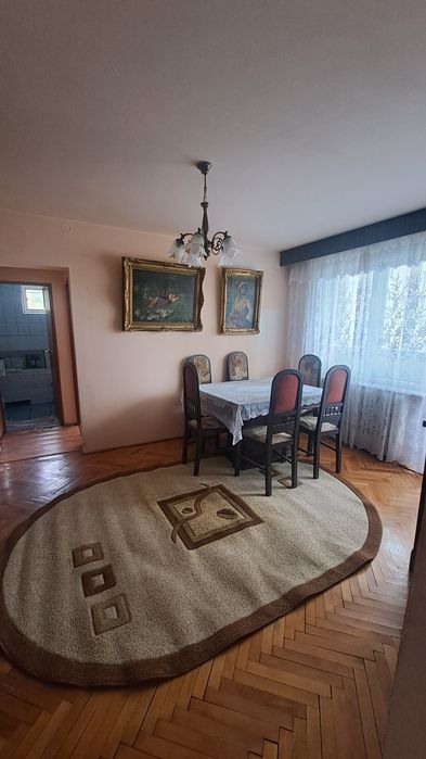 Apartament 2 camere semidecomandat