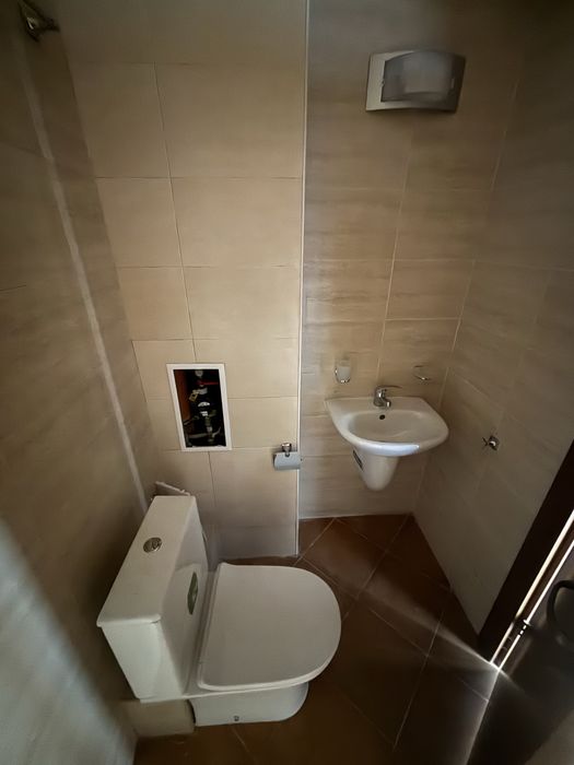 Тристаен в жилищна сграда с ниска такса поддръжка