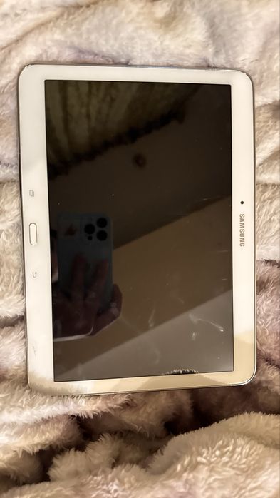 Продам Мишек , книги , планшет , сумки , все новое