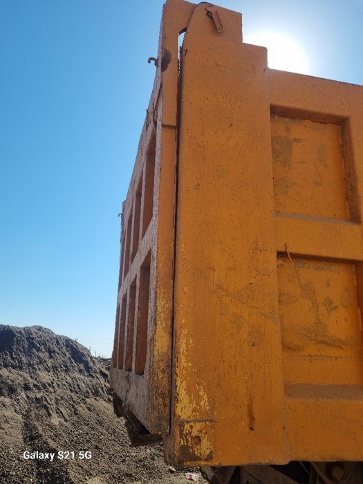 Продам Хову Синотрук 2007г