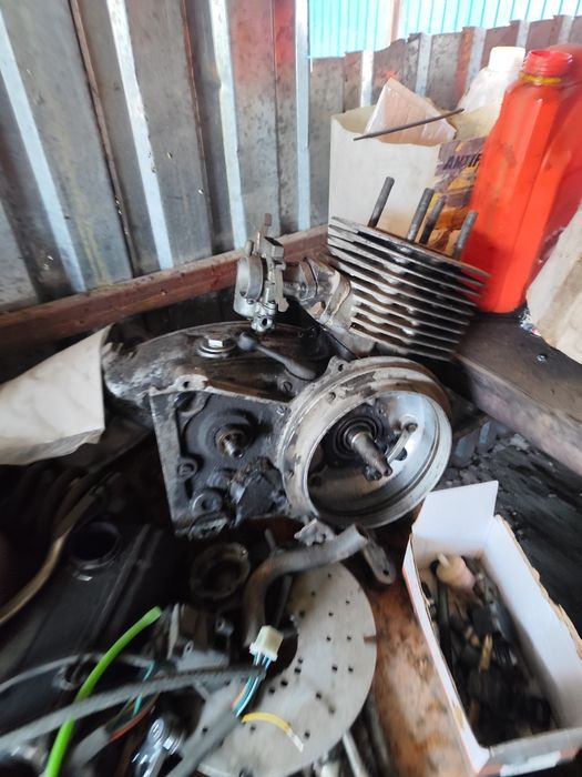 Запчасти муравей мотороллер