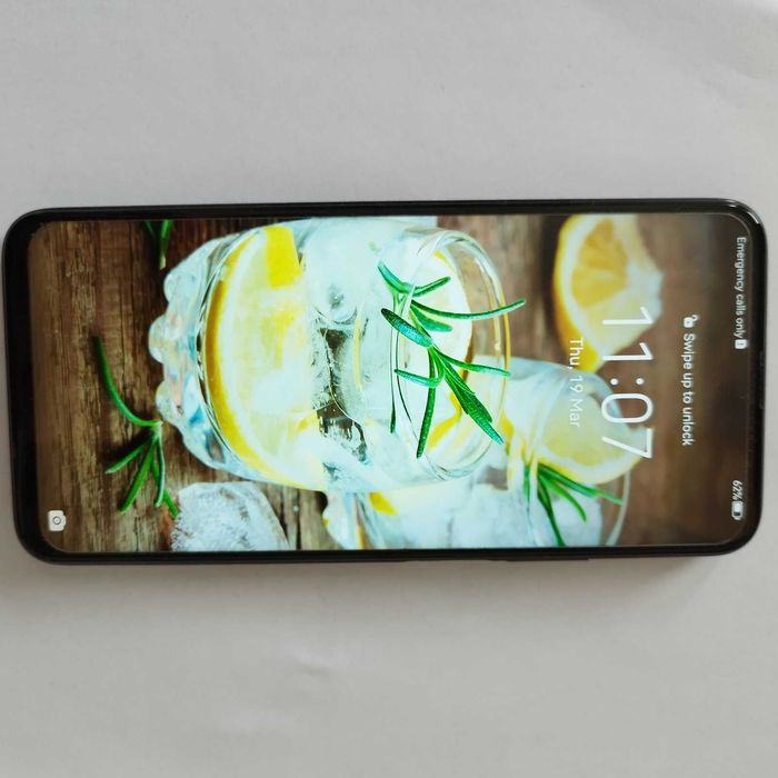 Продавам  смартфон Huawei P Smart Pro 2019 128GB 6GB RAM Dual