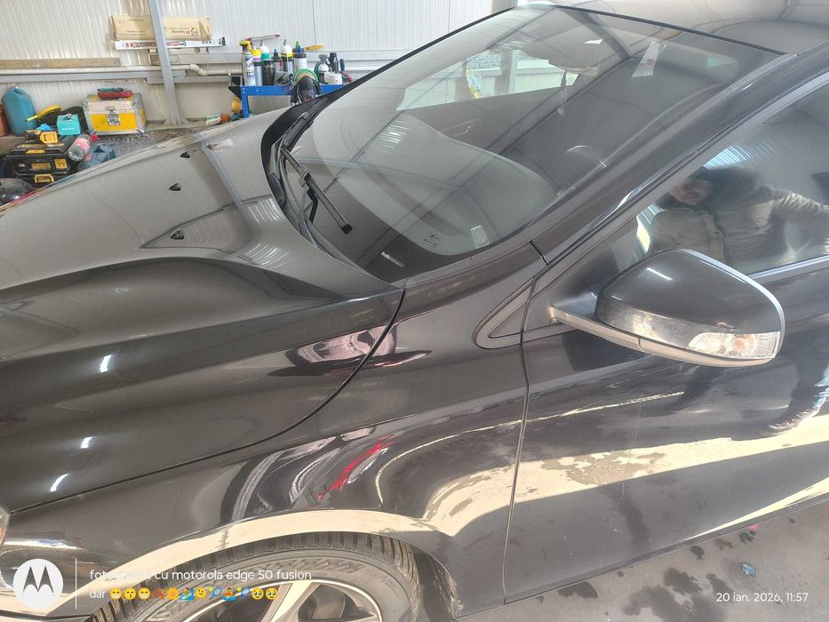 De vanzare Volvo V40,D3 unic propietar in tara.