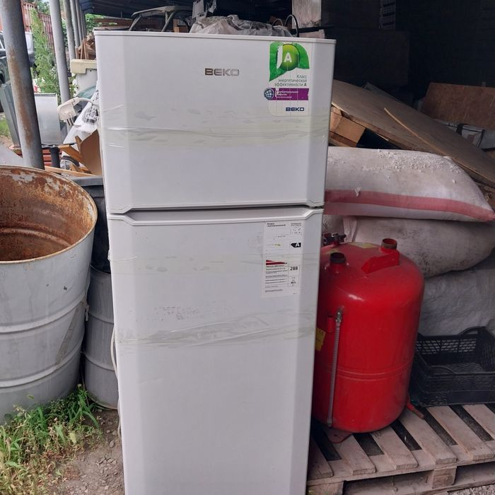 Холодильник  beko