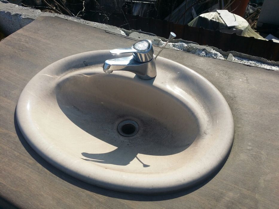 Chiuveta incastrabila baie