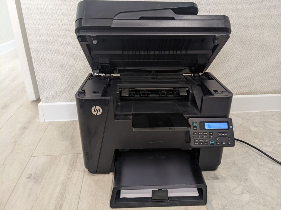 МФУ HP LaserJet Pro MFP M225dn