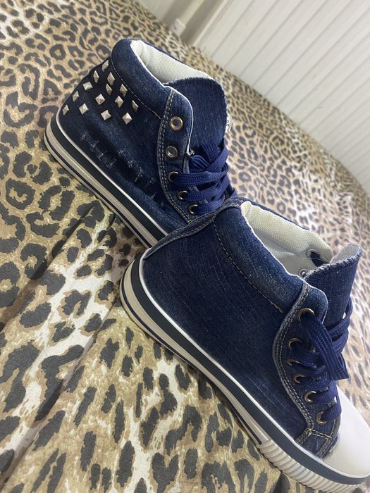 adidasi sport unisex