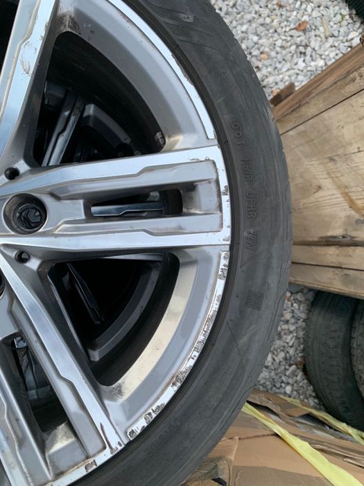 БМВ 120 2022година