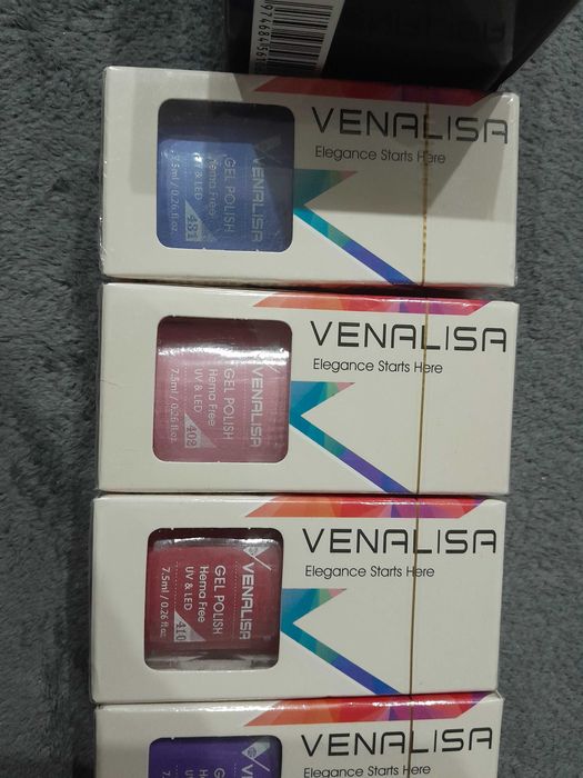 Set plus cateva cutii sigilate