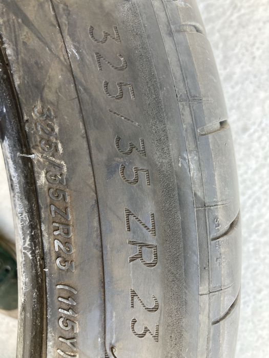 Лятни гуми спорт пакет 325-35-23 задни и 285-40-23