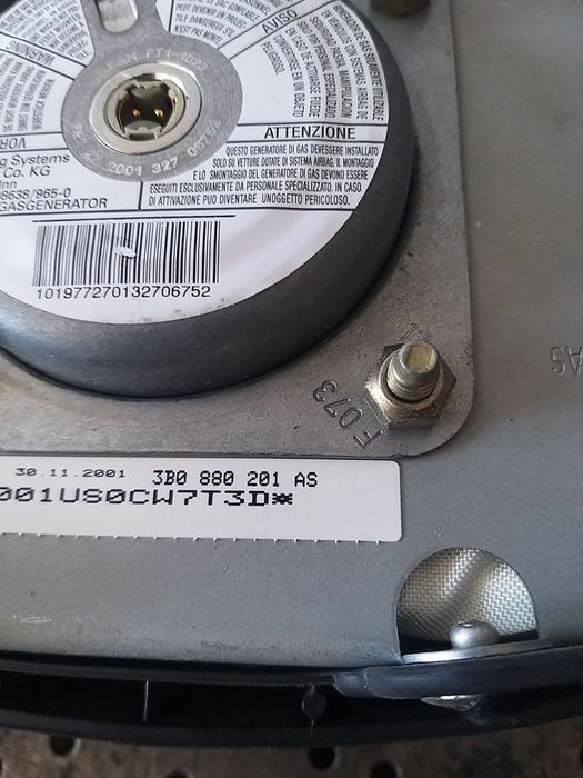 Airbag volan vw golf 4 1j 3b0880201as