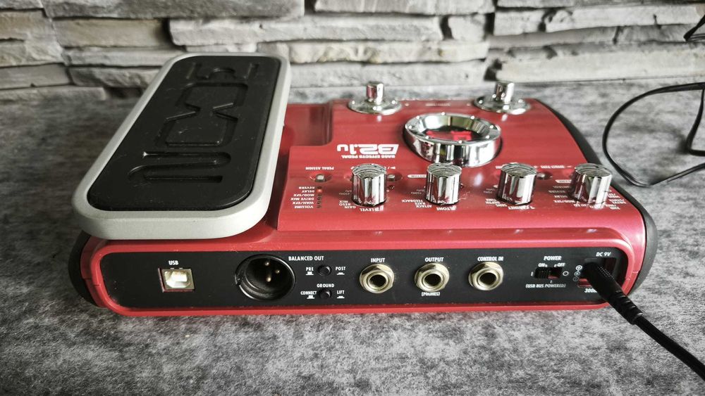 Pedala procesor multiefect pentru chitara bass Zoom B2.1u GARANTIE