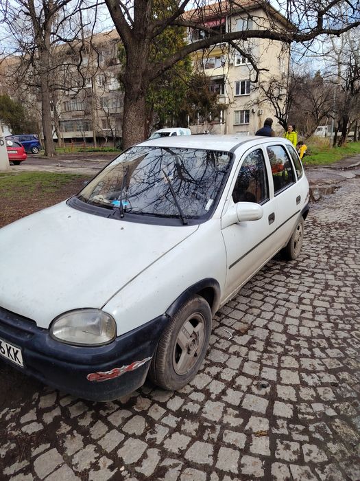 Продавам Opel corsa