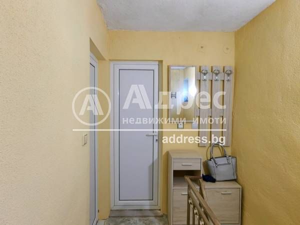 Дава се под наем Двустаен апартамент в Варна, м-т Траката - 80 кв.м за 433.5 € - Снимка #8