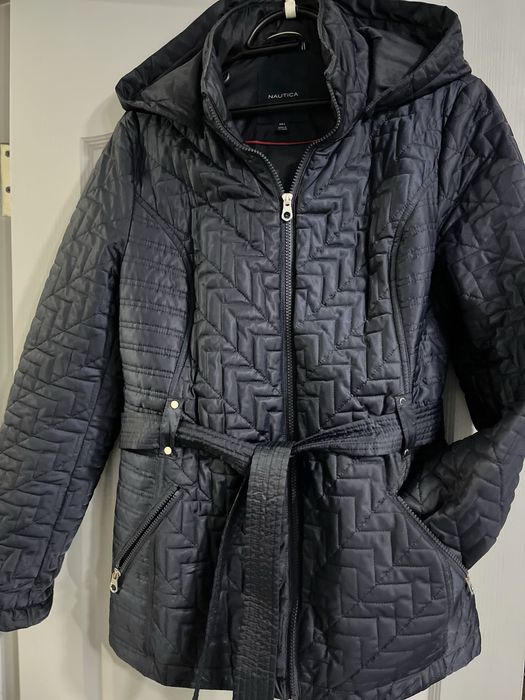 Куртка с капюшоном