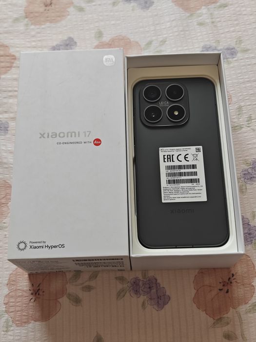 Xiaomi 17 256Gb идеальный