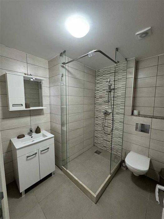 Дава се под наем Двустаен апартамент в Бургас, Славейков - 71 кв.м за 193.8 € - Снимка #3