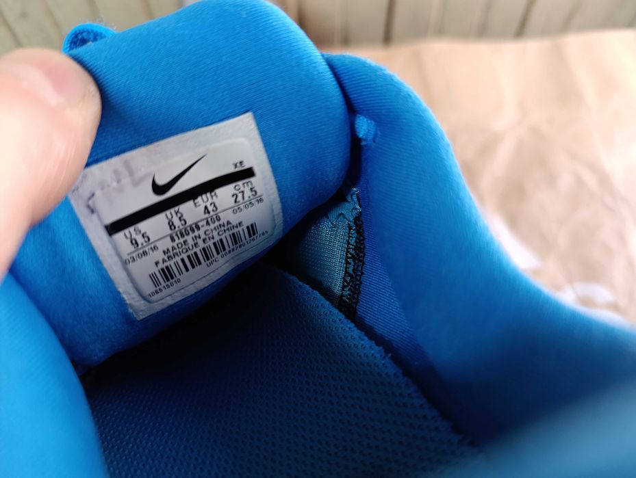 ''Nike Zoom Vomero 11''оригинални маратонки 43 номер