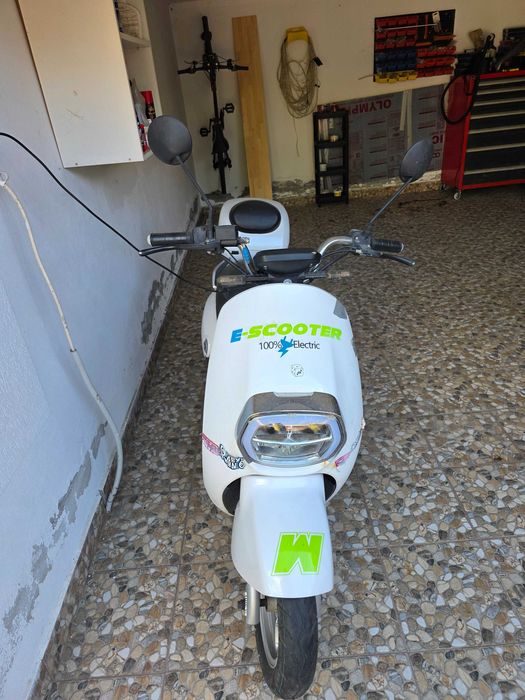 scuter electric autonomie 50 km