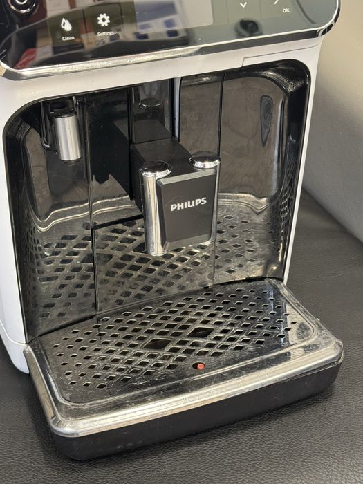 Продавам Philips LatteGO EP4343