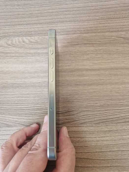Iphone 15 pro идеальное состояние
