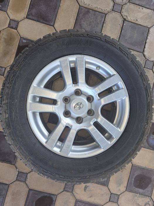 Оригинальные диски от land cruiser Prado 18