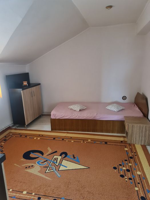 Apartamentul 3 camere in vila