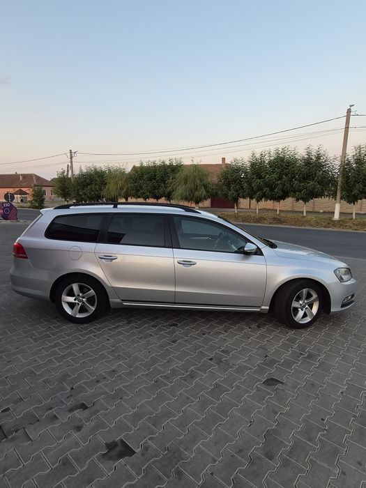 Vand Vw passat combi 1.6 tdi an 2011