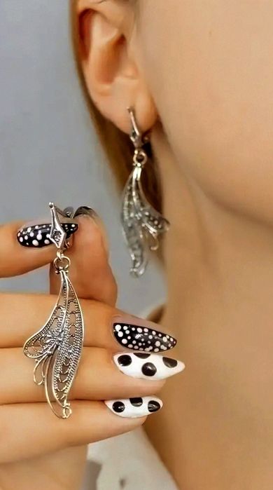 Стильные серьги на каждый день