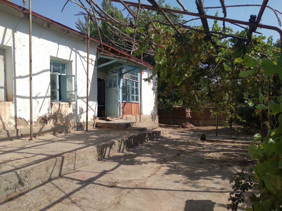 Yakkabog` tumanida 17 sotixli hovli sotiladi