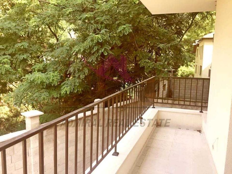 Дава се под наем Двустаен апартамент в Варна, Цветен квартал - 77 кв.м за 409 € - Снимка #4