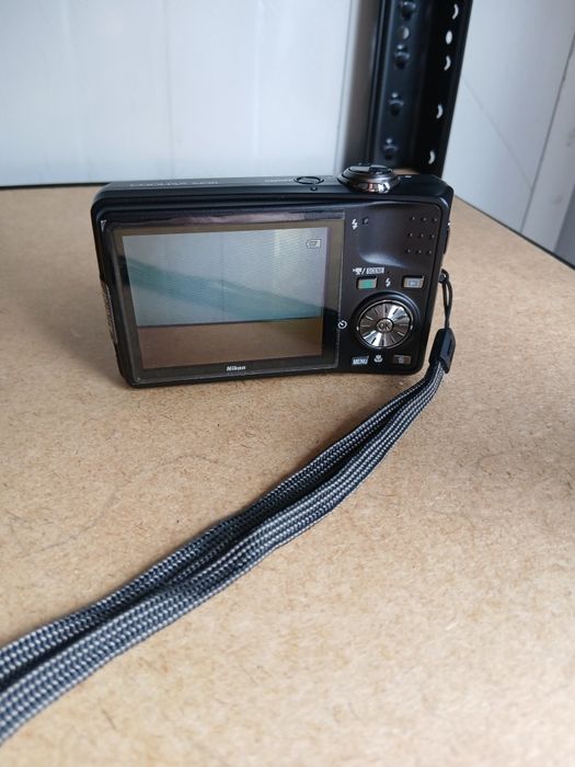 Aparat foto Nikon Coolpix S630