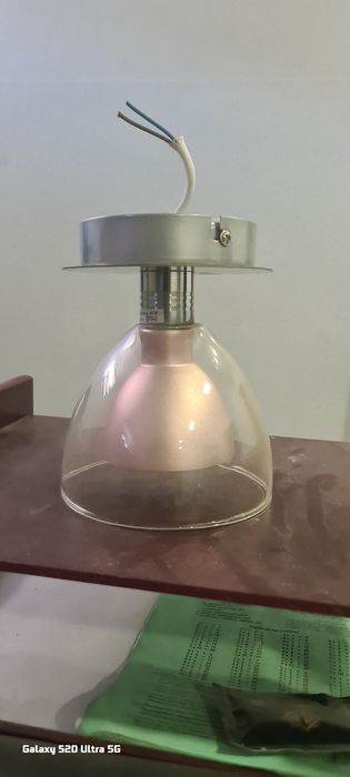 Лампа потолочная