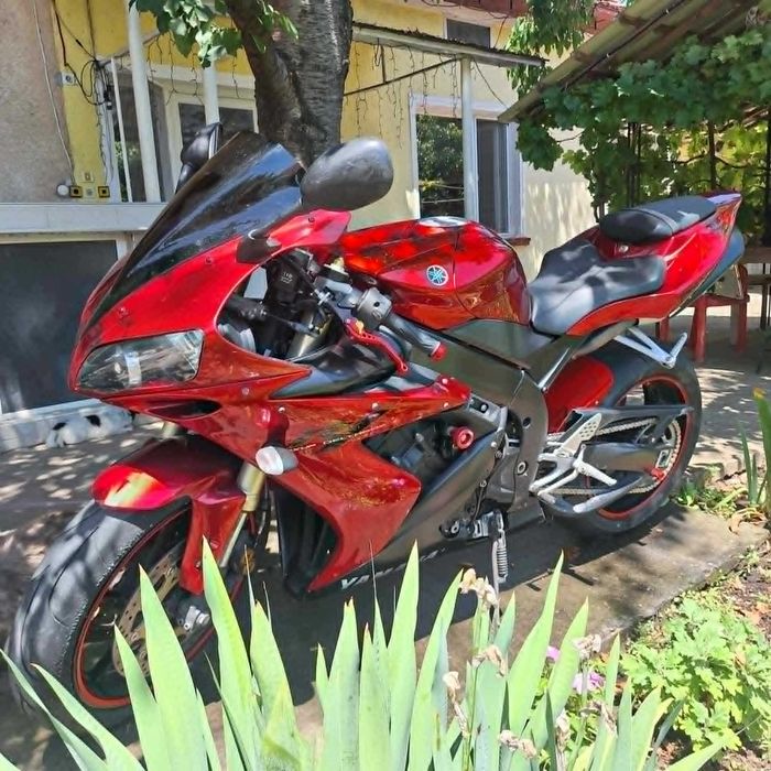 Мотоциклет Yamaha YZF-R1