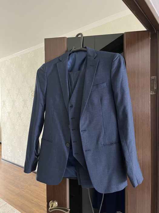 Костюмы на свадьбу