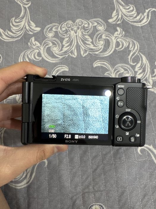 Sony Zv-e10 вместе с Sigma 18-50