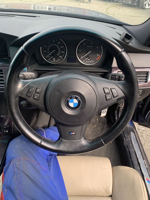 Продаваме м волан за бмв е60 след 2005г старт стоп. Bmw e60.
