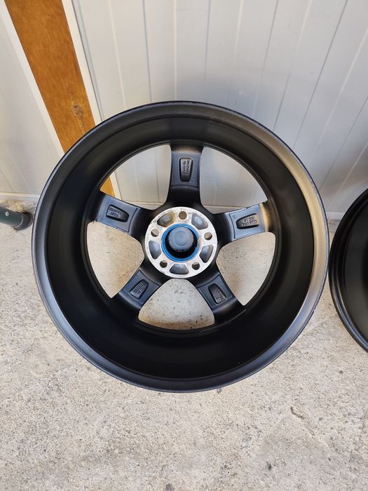 17/5/112-МЕРЦЕДЕС Ц и Е класа-нов внос,перфектни