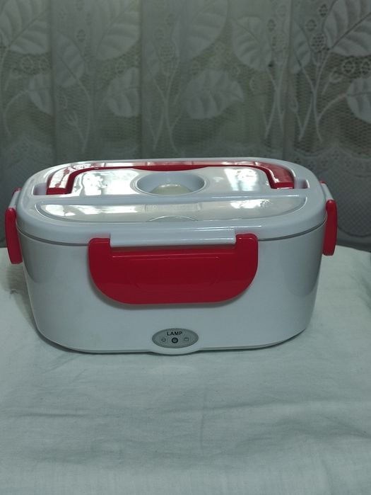 Продается электрический ланч-бокс 200тыс.сум