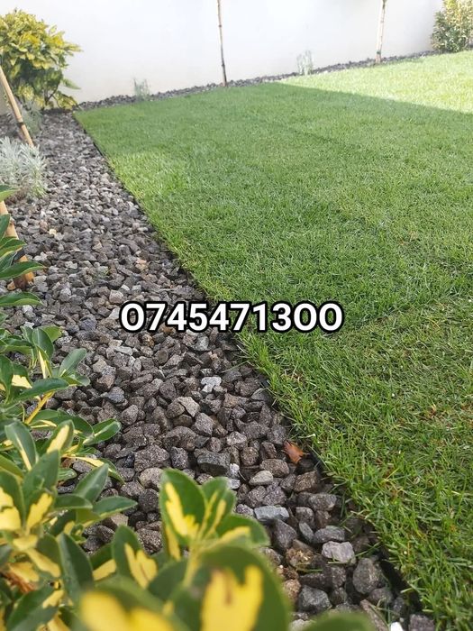 Piatra ornament gri antracit , pt decorat în curte  și amenajări