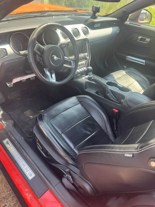 Ford Mustang echipare full avariat fata