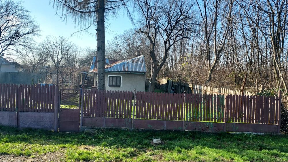 Teren cu casa str Fabricilor Ploiești, 6500 mp, 8 euro mp.